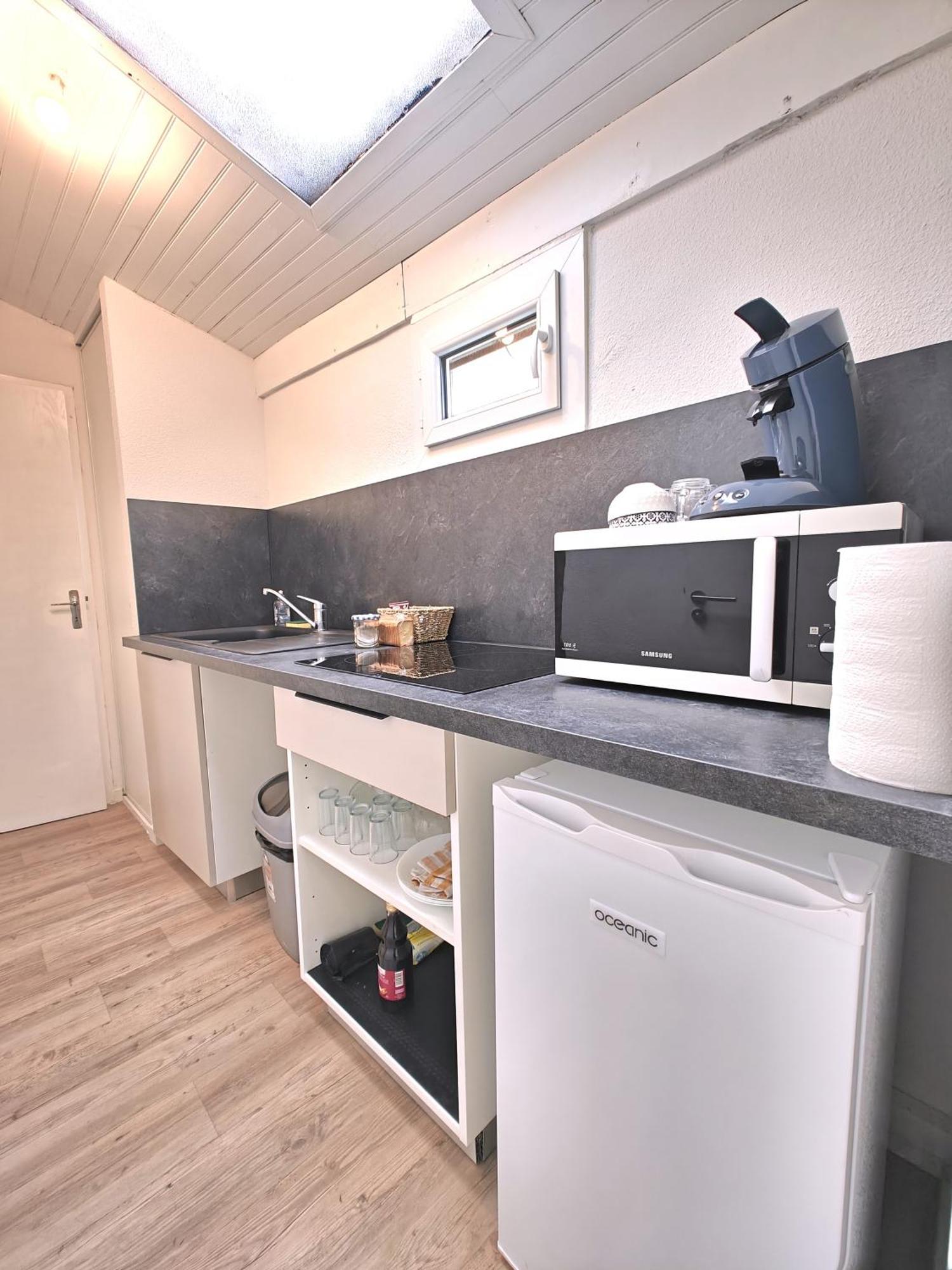 Studio Entier Proche Des Commerces - 1 A 2 Pers - Langon  Exterior photo
